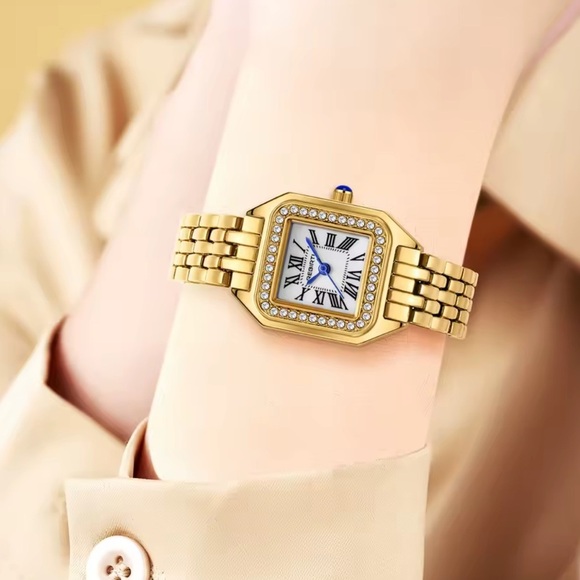 Women Panthere Classic Gold Crystal Stainless Steel Gold Watch main image 6